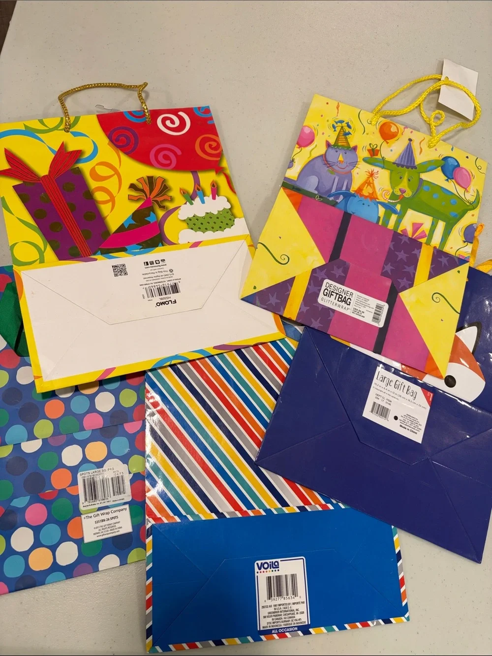 8 Birthday Gift Bags